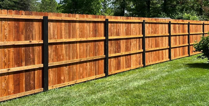 Pre-stained 1x6x6' Dog Ear CedarGlow Picket – MDWST Fence Supply